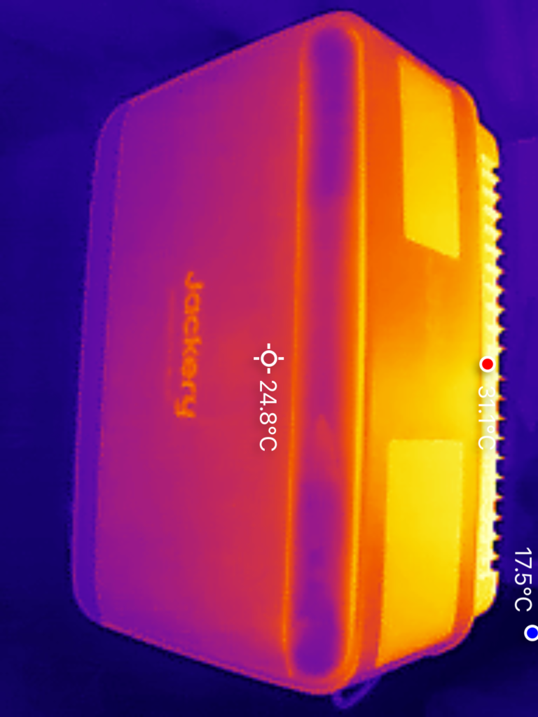 SolarVault 3 Pro Max AC, warmte ontwikkeling voorkant