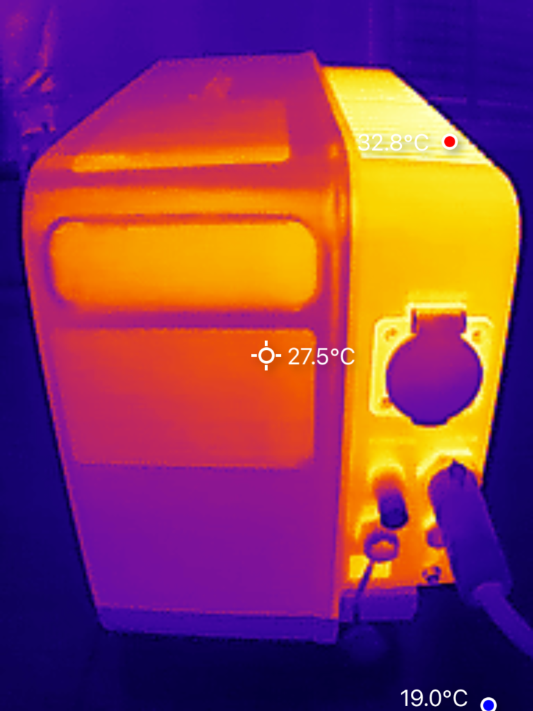 SolarVault 3 Pro Max AC, warmte ontwikkeling rechterzijde