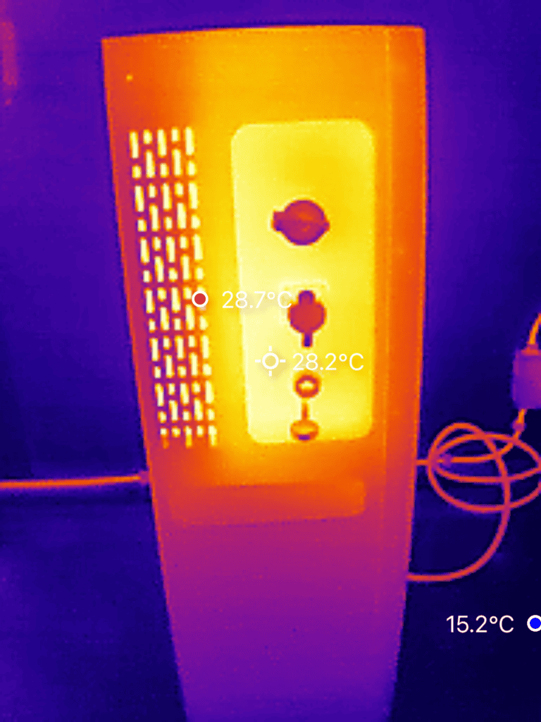 Zendure SolarFlow Mix warmtebeeld links