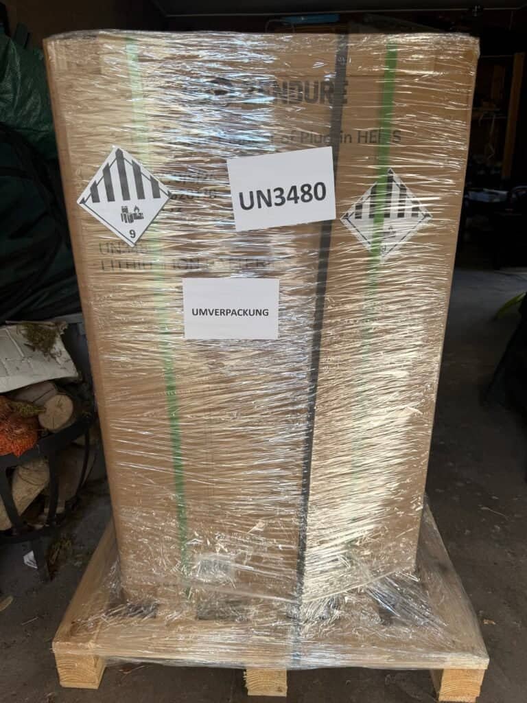 Unboxing Zendure SolarFlow Mix 3000 AC+ verpakking