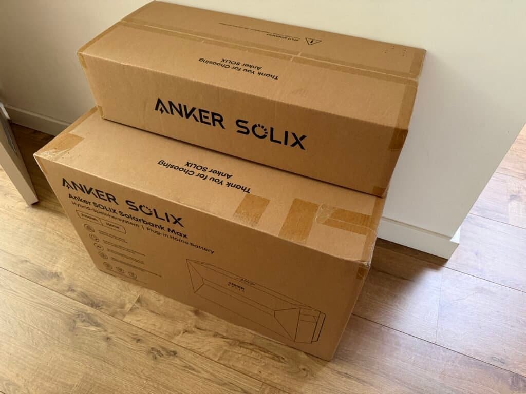 Unboxing Anker SOLIX Max dozen